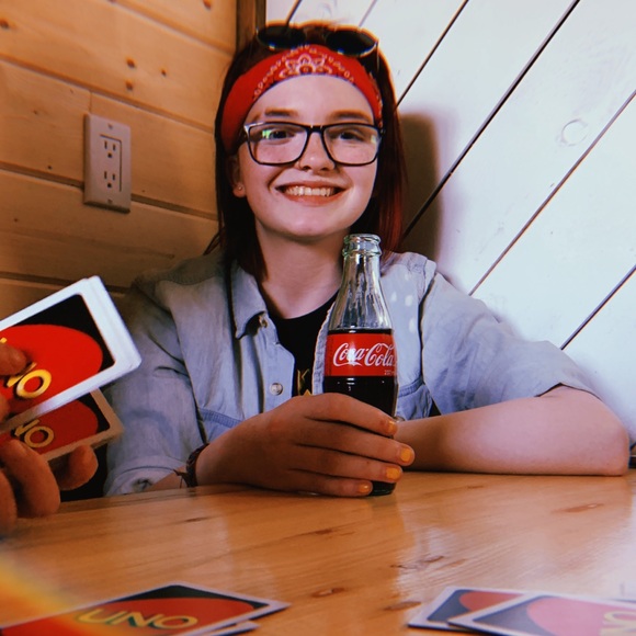 Meet your Posher, Emily - Picture 1 of 1